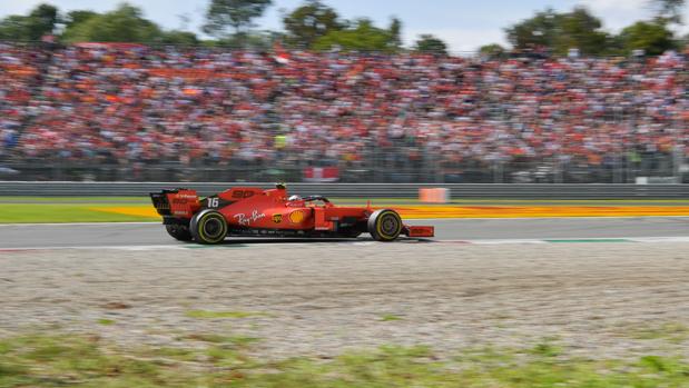 Pole para Leclerc en una clasificación de chiste