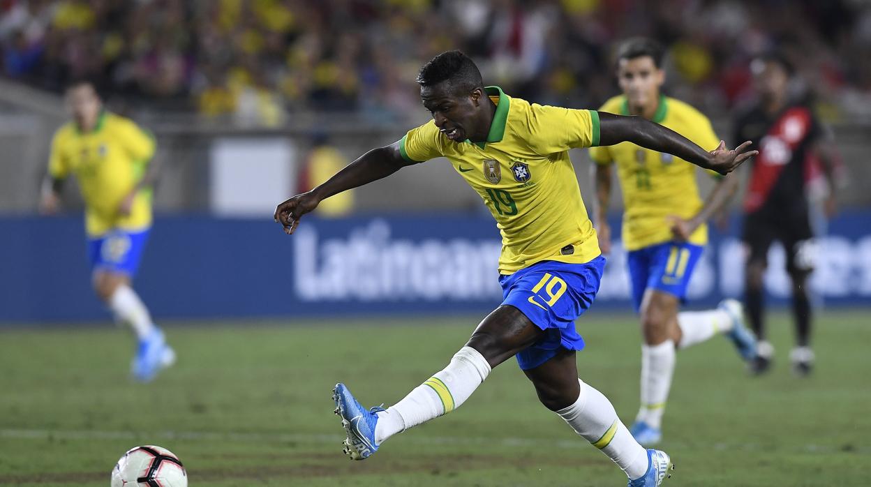 Vinicius, durante el partido ante Perú