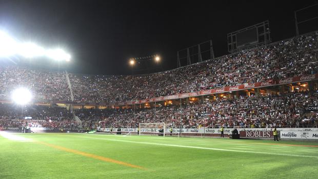 El Sánchez-Pizjuán acogerá la final de la Europa League en 2021