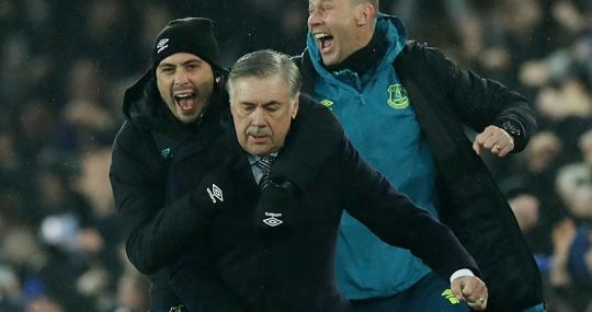 Ancelotti debutó al frente del Everton con victoria