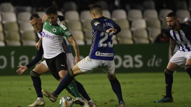 El VAR puede darle algo de oxígeno a Iván Ania