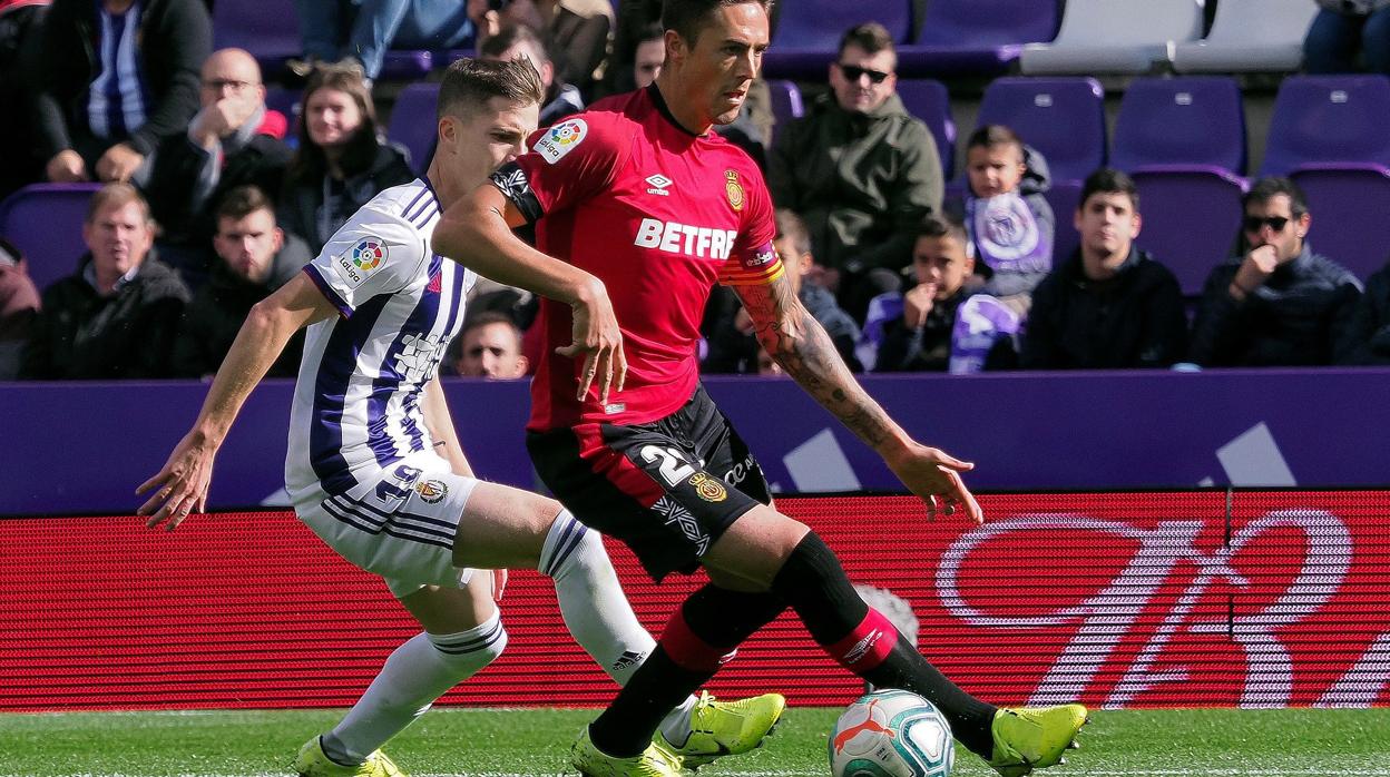 Sandro pone la guinda a un Real Valladolid entregado