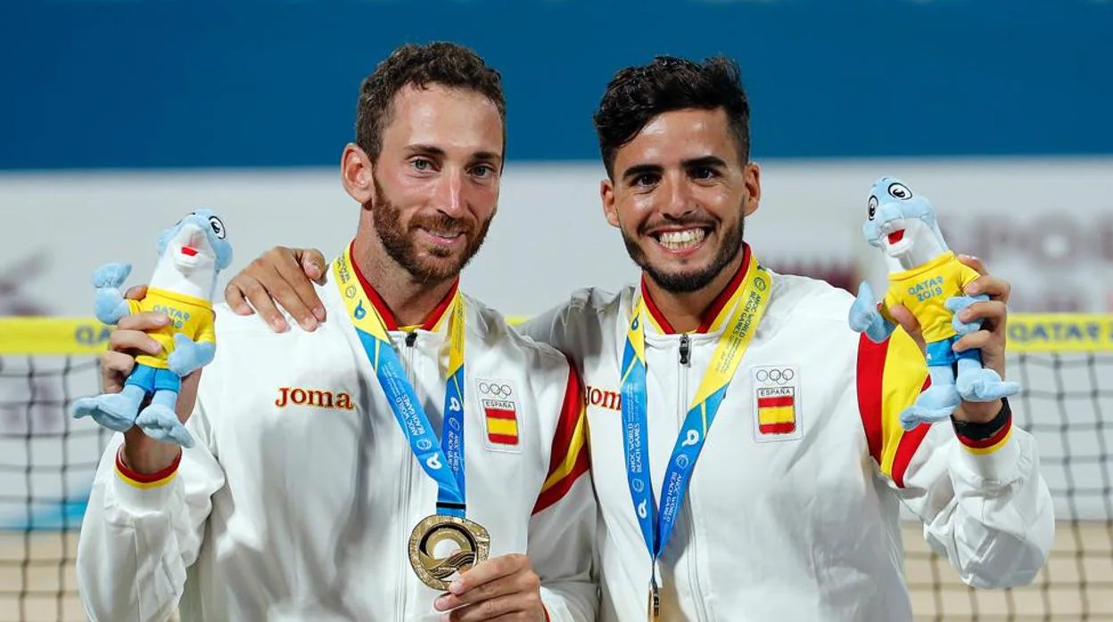 Antomi Ramos y Gerard Rodríguez se cuelgan el oro en los Juegos Mundiales de Playa en Doha