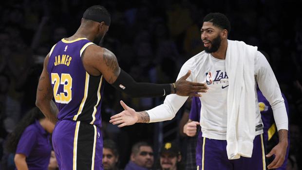 Los Lakers de LeBron y Davis ya carburan