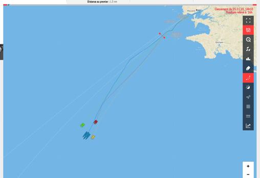 Los Ultime 32/23 de la Brest Atlantiques a todo gas