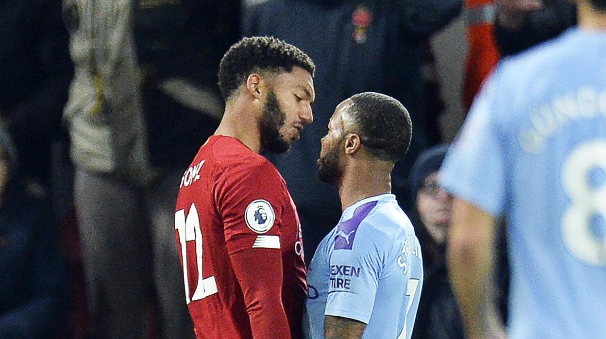 Gómez y Sterling, durante el Liverpool-City del pasado domingo