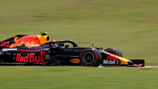 Fiesta de Max Verstappen, drama de Carlos Sainz