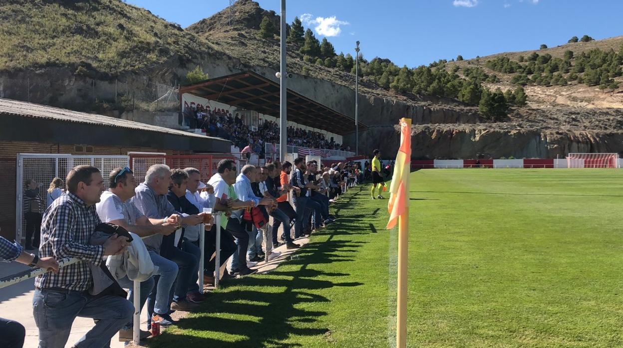 El estadio Papa Luna de Illueca, donde jugará el Deportivo de La Coruña