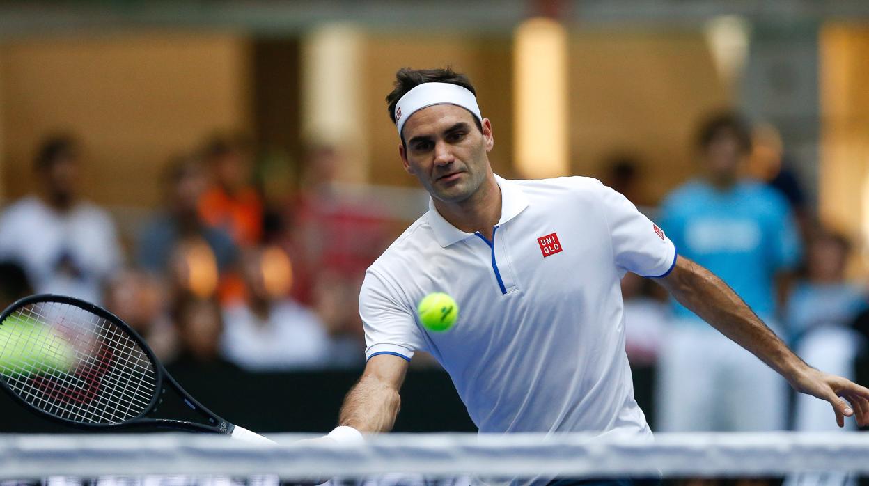 Las poses de Federer en pleno partido que enamoran al mundo del tenis