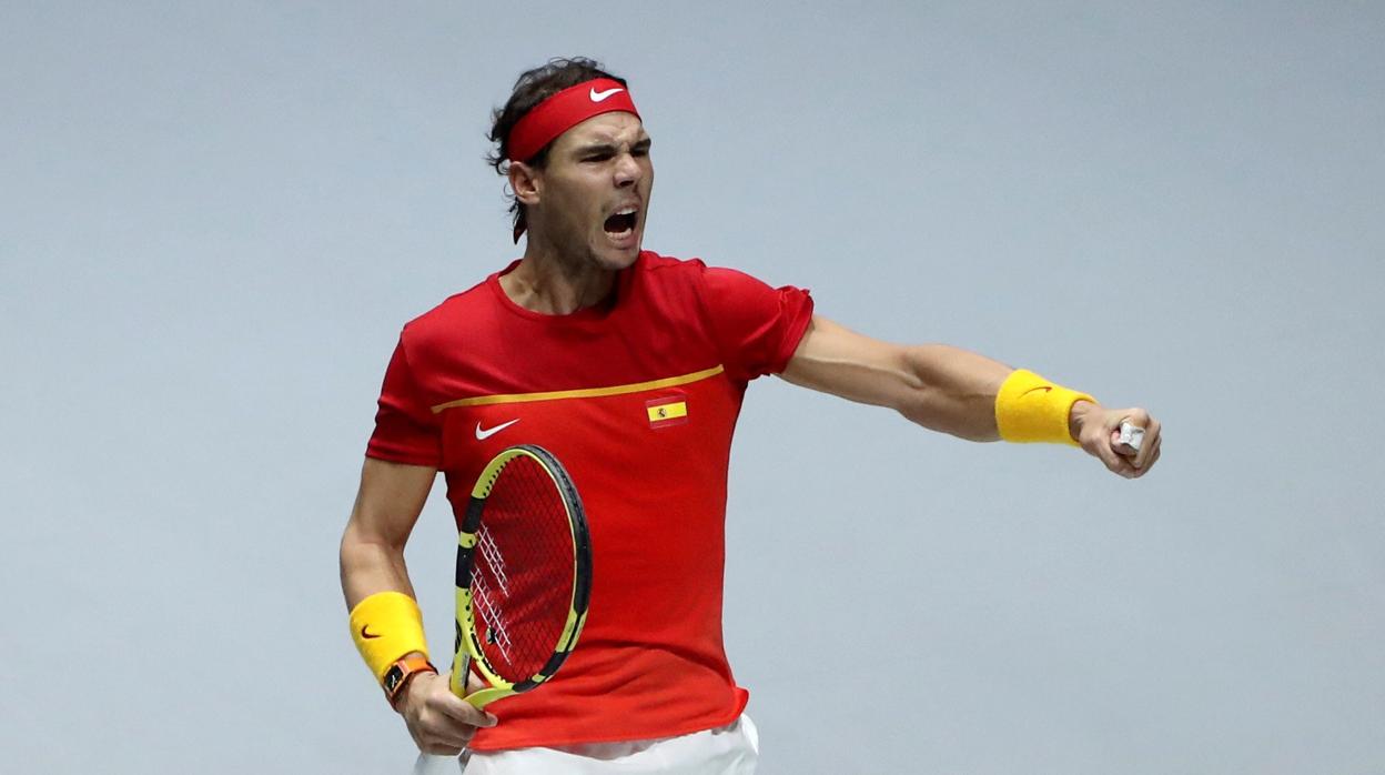 La increíble bola que Nadal levantó del suelo para salvar un segundo set épico