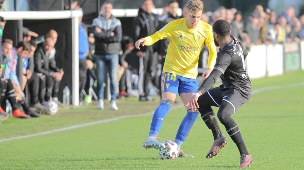 Partido de la primera eliminatoria de la Copa del Rey entre el Lealtad y el Cádiz