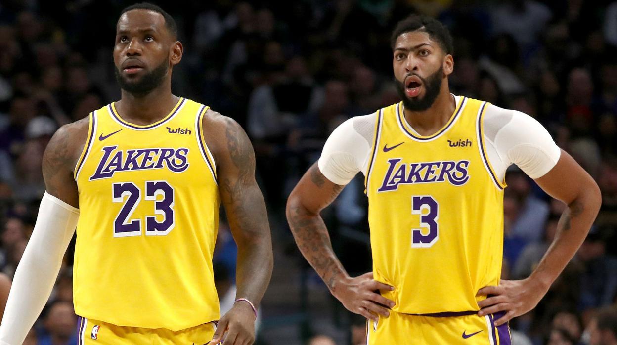 LeBron James y Anthony Davis vuelven por Navidad