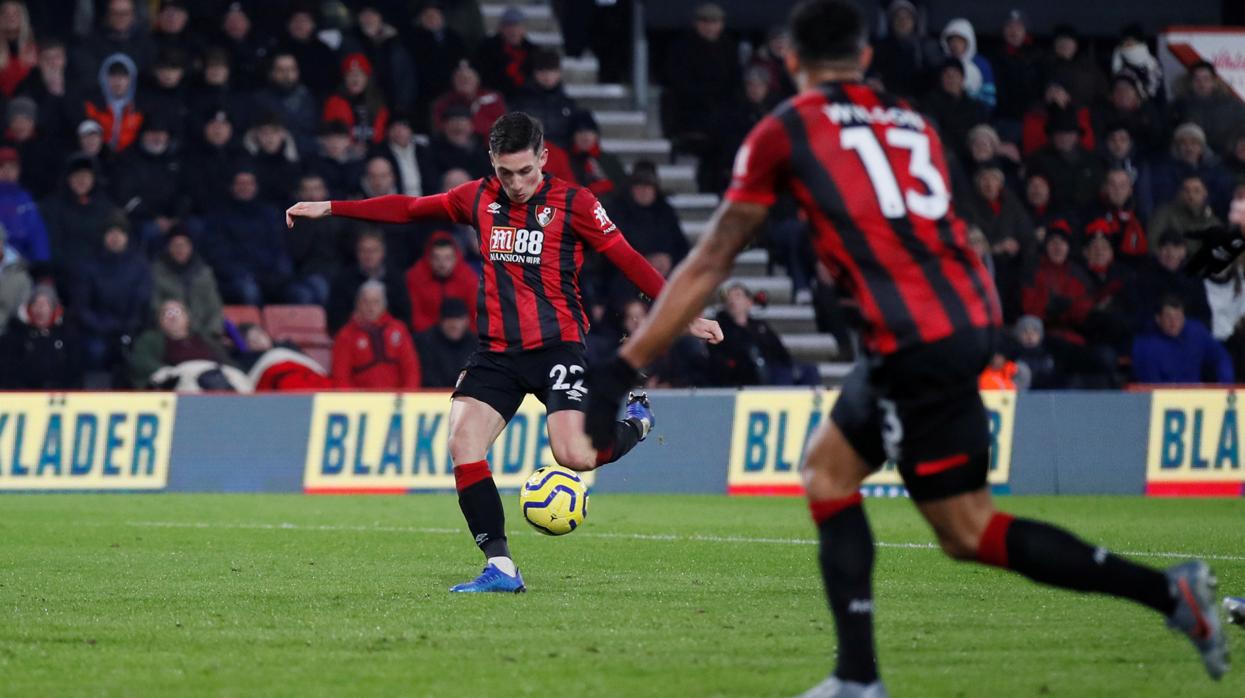 Marcos Alonso salva al Chelsea