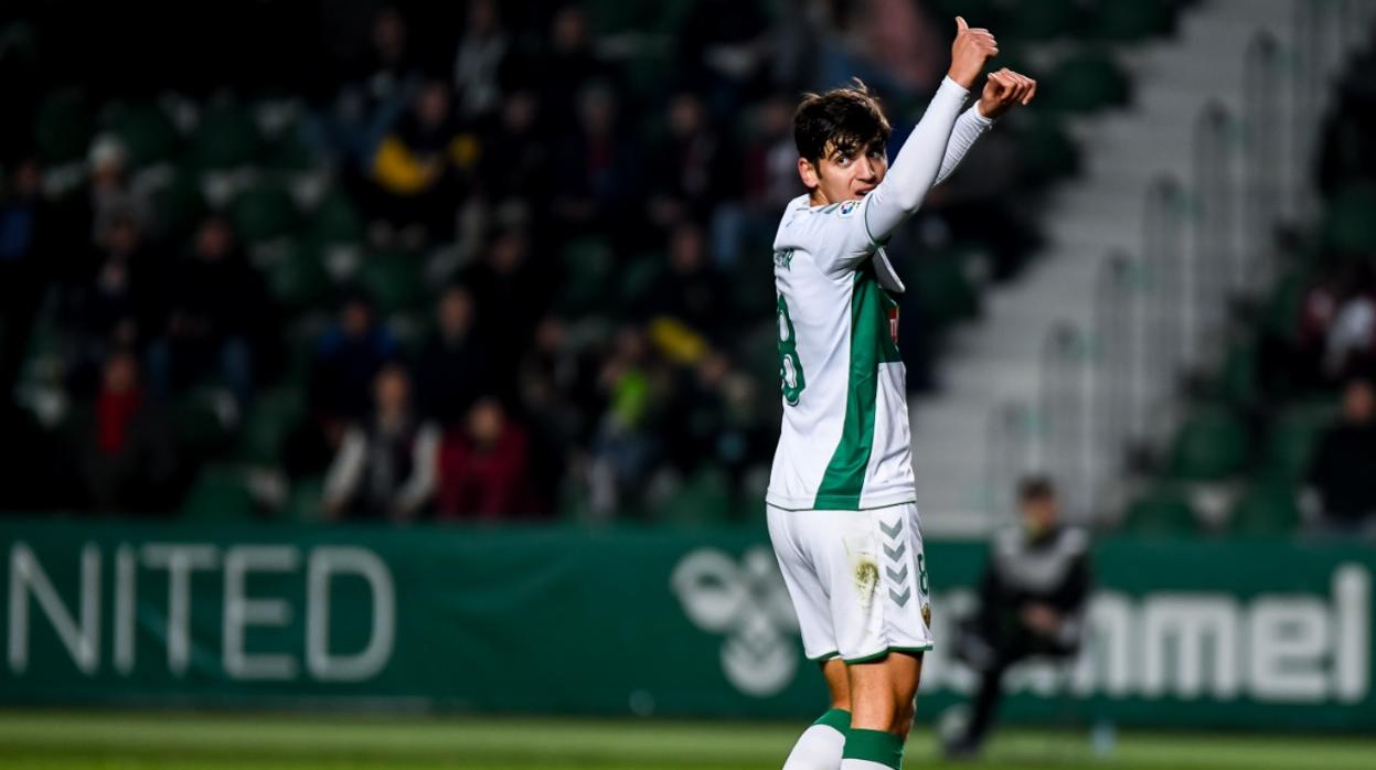 El Zaragoza asalta la segunda plaza tras la derrota del Almería en Huesca