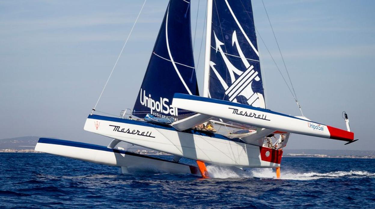 El «Maserati Multi 70» comienza pa regata Cape2Río