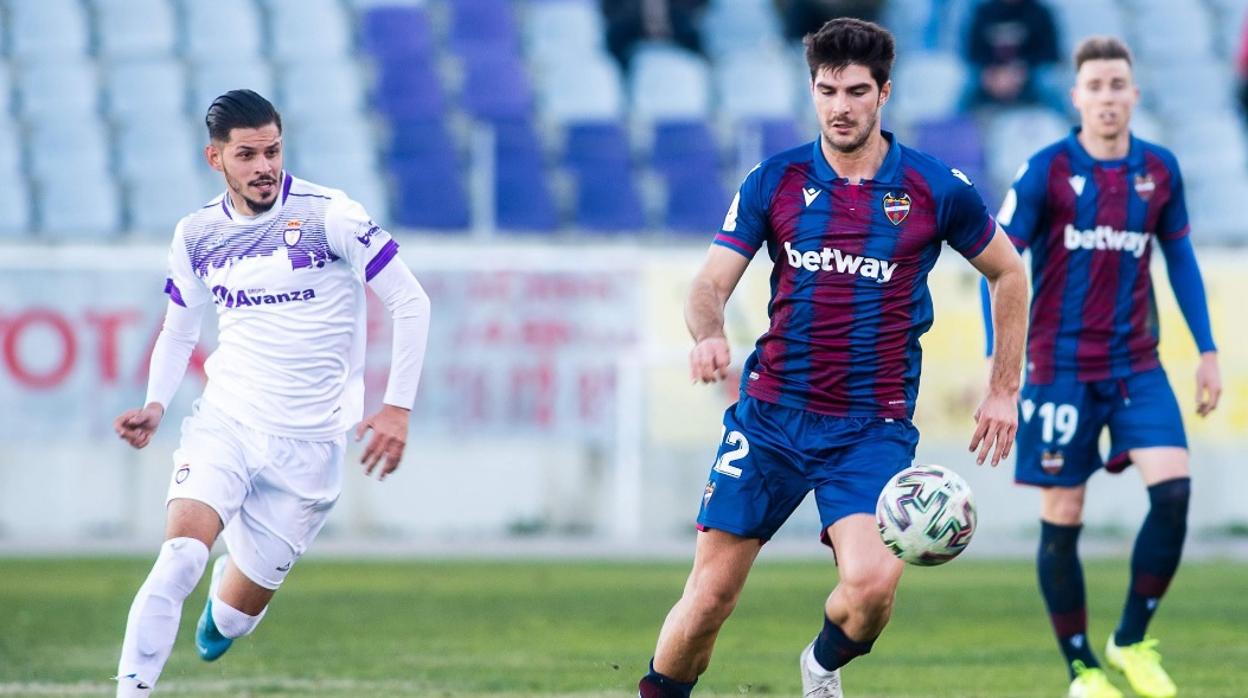 El Levante sufre en Jaén para clasificarse en los penaltis