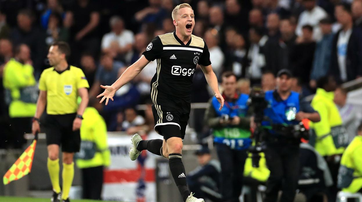 Van de Beek para el verano