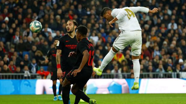 Gol de Casemiro (2-1) en el Real Madrid 2-1 Sevilla