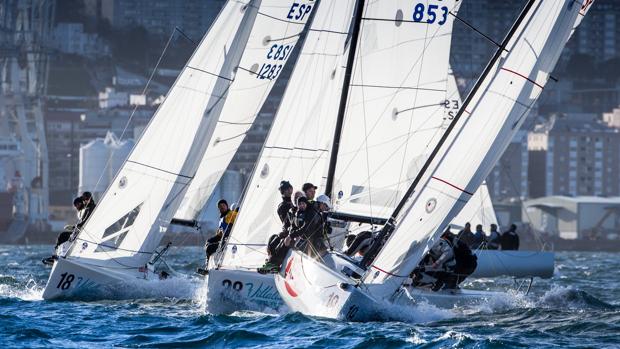 «Noticia», «Abril» y «Laguardia», podio del cuarto acto de la Villalia Winter Series de J70