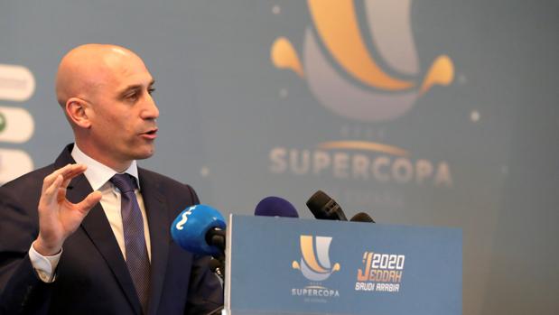 Rubiales acusa al CSD de retrasar injustificadamente las ayudas al fútbol modesto