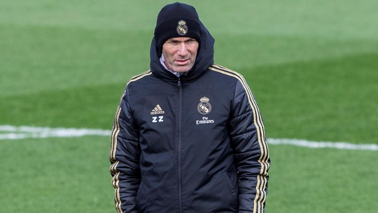 Zidane: «¿Tres copas en treinta años? Vamos a intentar cambiar la historia»