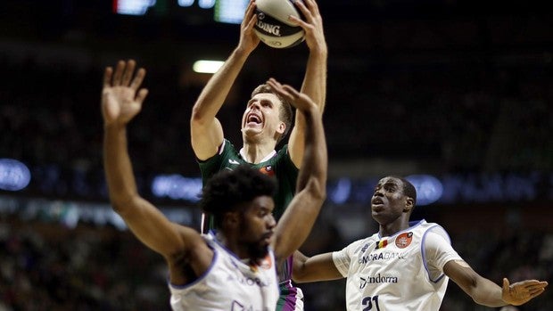 Unicaja saca un sitio para «su» final