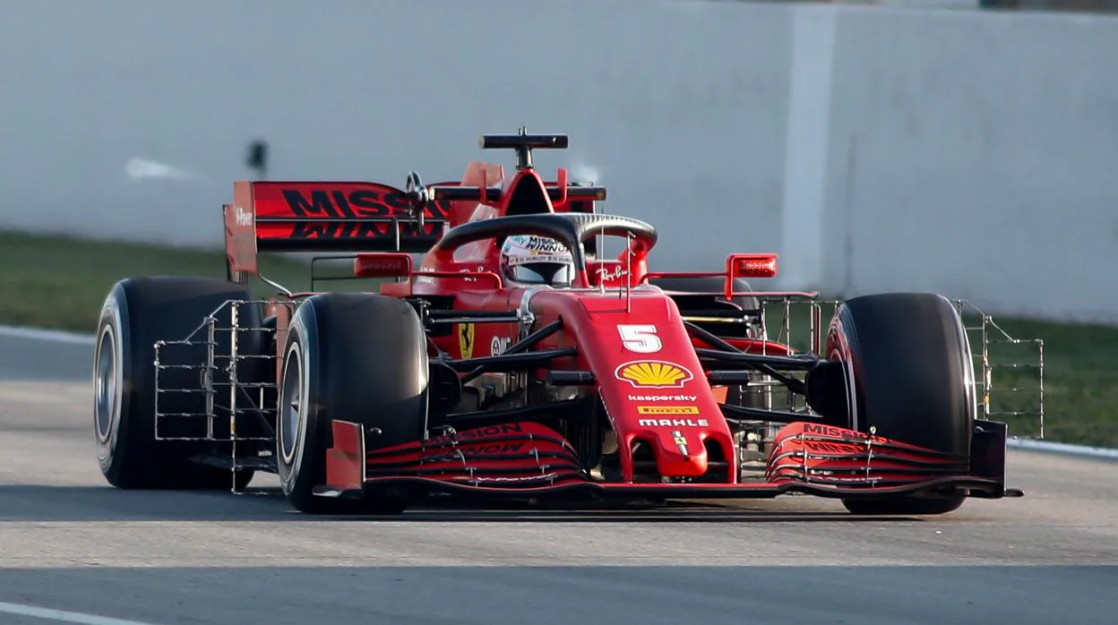 El Ferrari se rompe y Vettel sigue sin tomarle el pulso a su coche