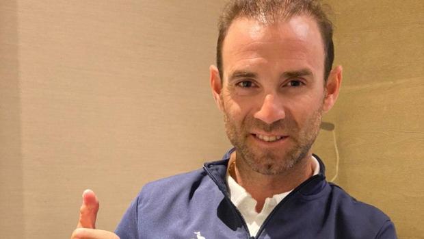 Así relata Alejandro Valverde la peculiar cuarentena de los equipos en un hotel de Abu Dabi