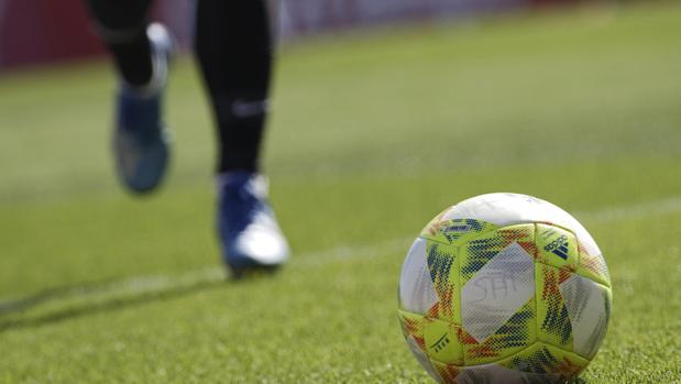 El coronavirus aplaza el fútbol en todas las categorías inferiores