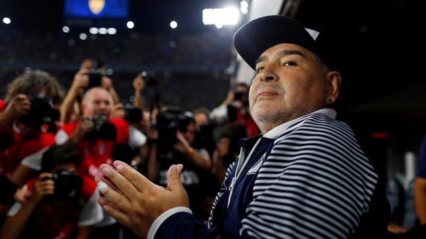 Maradona aplaude a River Plate por no presentarse a un partido