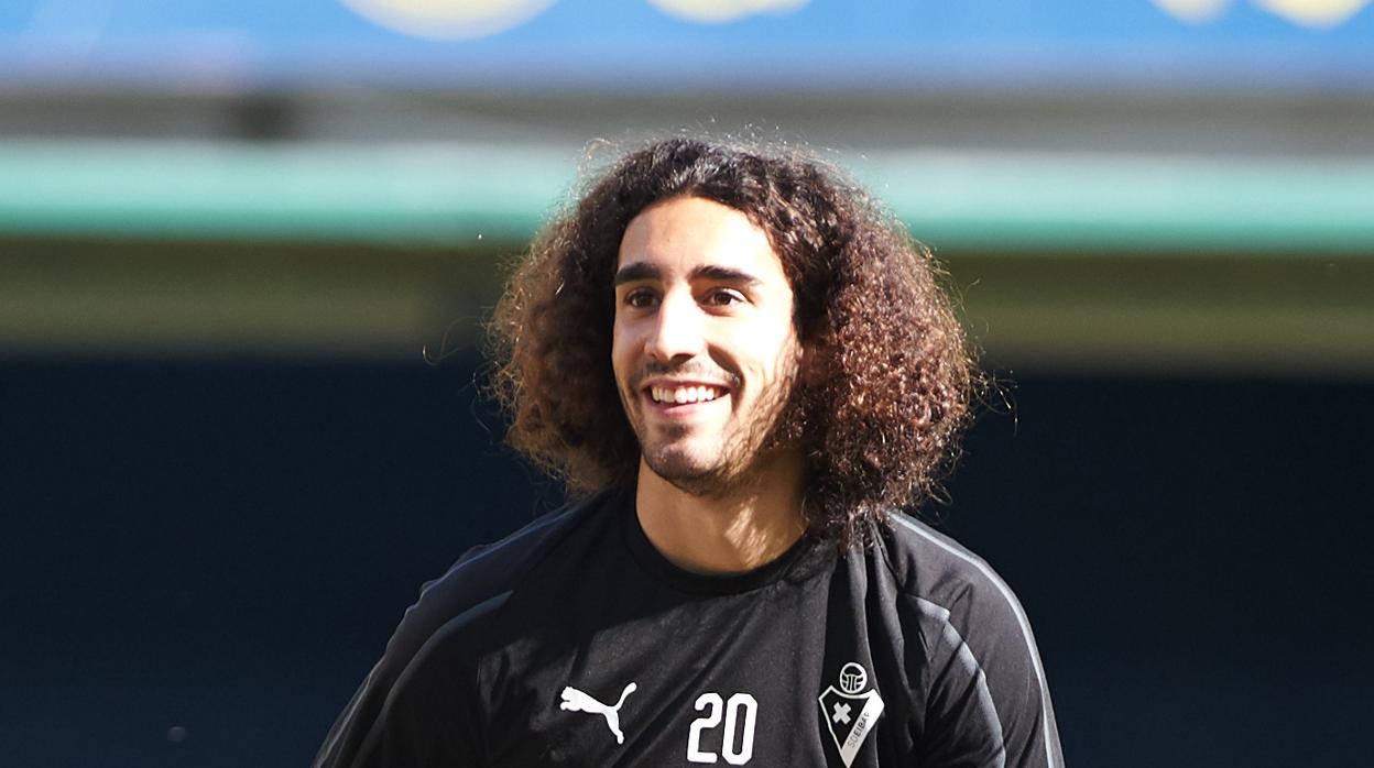 Marc Cucurella durante un entrenamiento