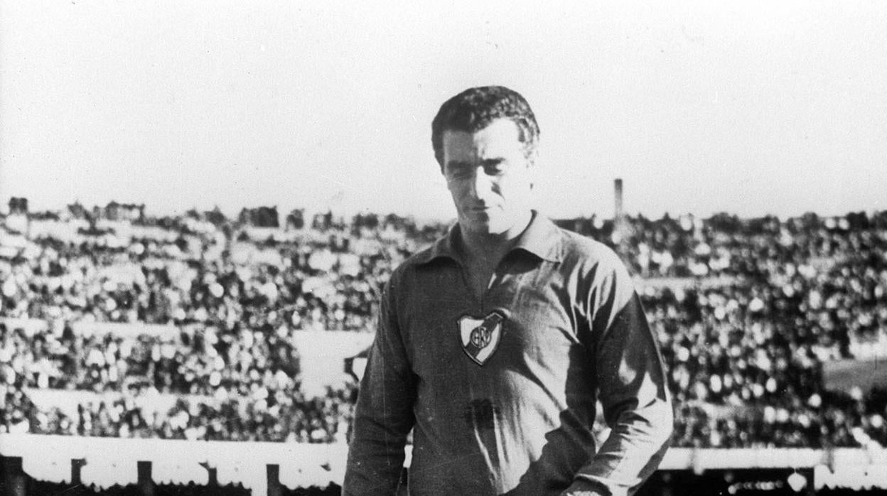 Muere Amadeo Carrizo, mítico portero de River Plate