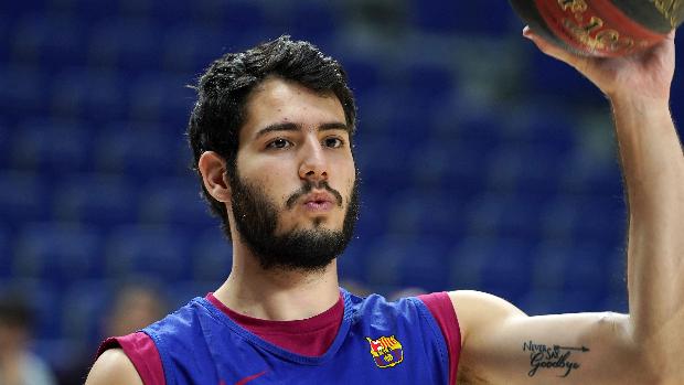 Álex Abrines denuncia que hay un chivato en el Barça