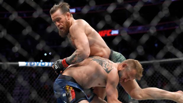 McGregor estalla contra China por la gestión de los productos sanitarios: «Es inhumano»