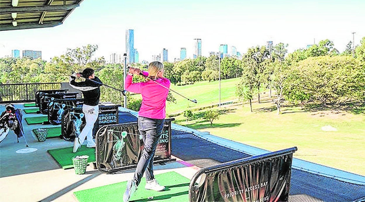 Oasis de golf en el mundo pese al parón del resto de deportes por el coronavirus