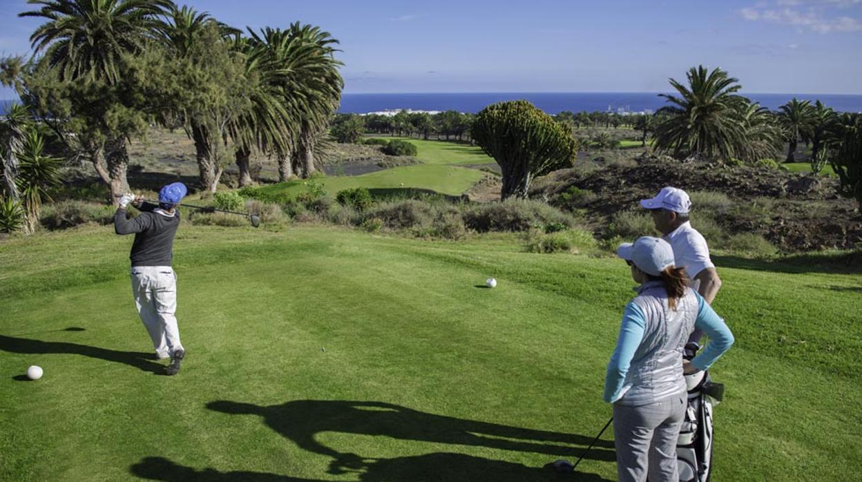 El futuro inminente del golf en España, sobre todo del turístico, es incierto en estos momentos