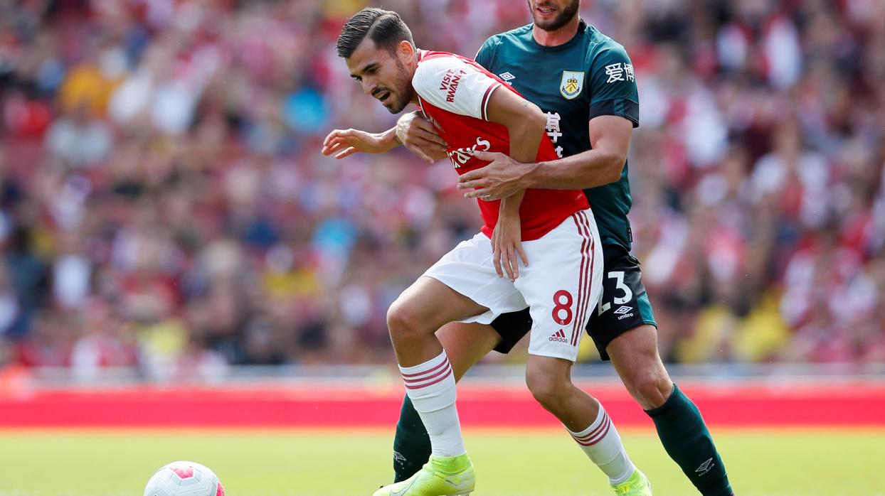 Ceballos, en un partido con el Arsenal