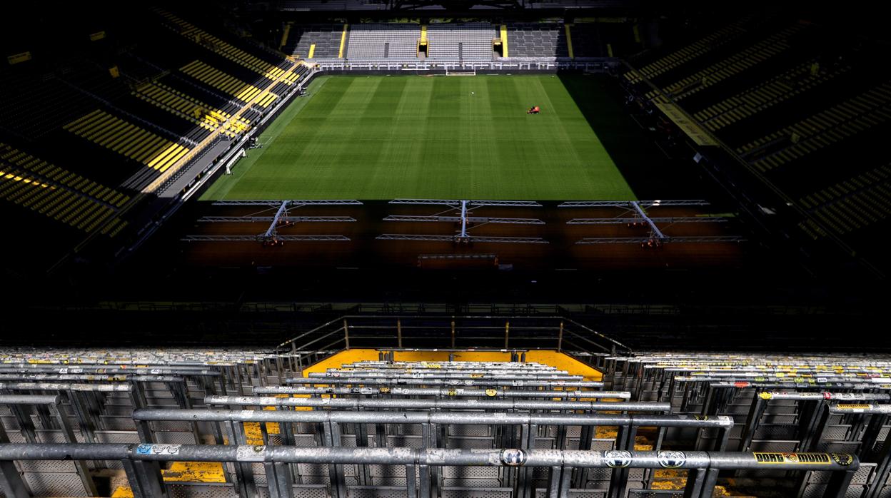El estadio del Dortmund, vacío