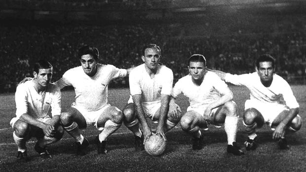 La causa por la que Puskas llegó al Real Madrid con doce kilos de más