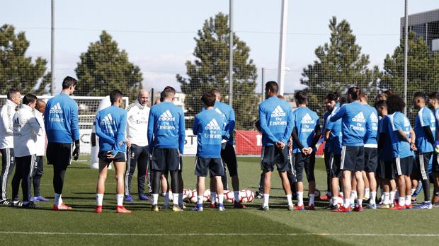 Zidane recuperará el lunes 18 el arsenal táctico perdido desde hace dos meses