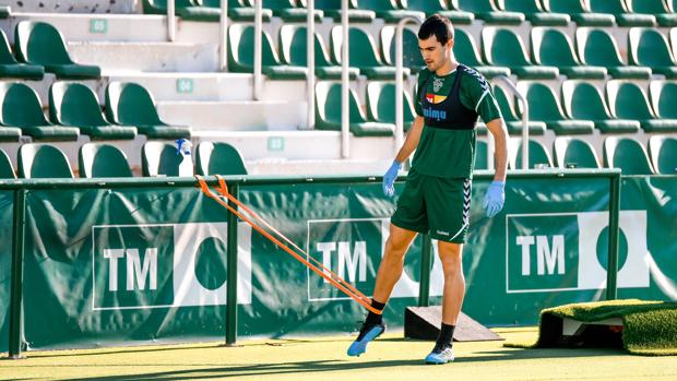 Los jugadores del Elche no entrenan como protesta por el ERTE