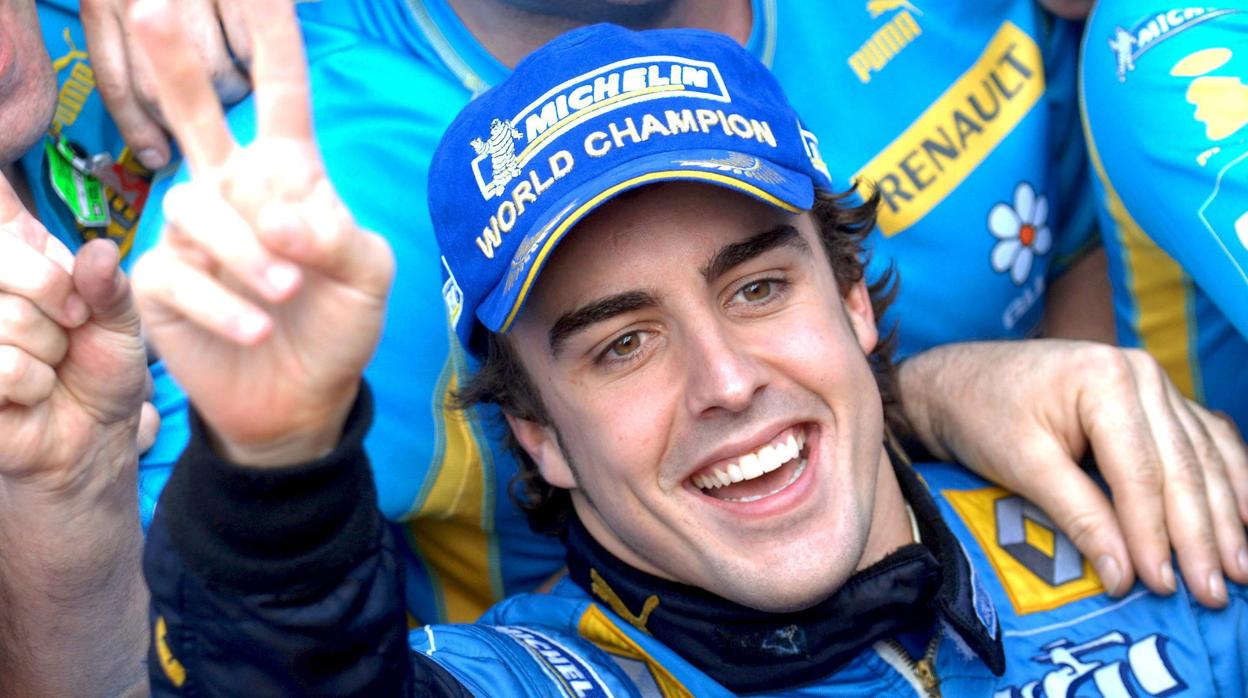 Alonso, tras ganar su segundo Mundial con Ferrari, en 2006