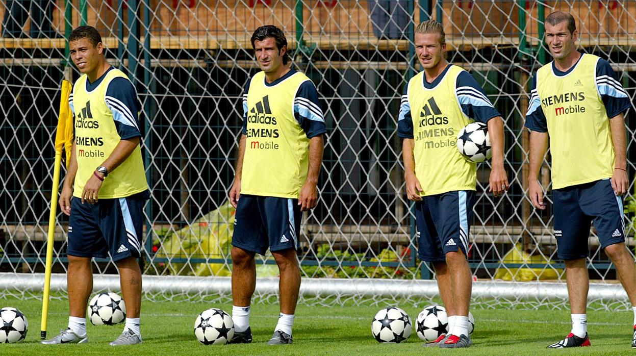 Figo, con Ronaldo, Beckham y Zidane
