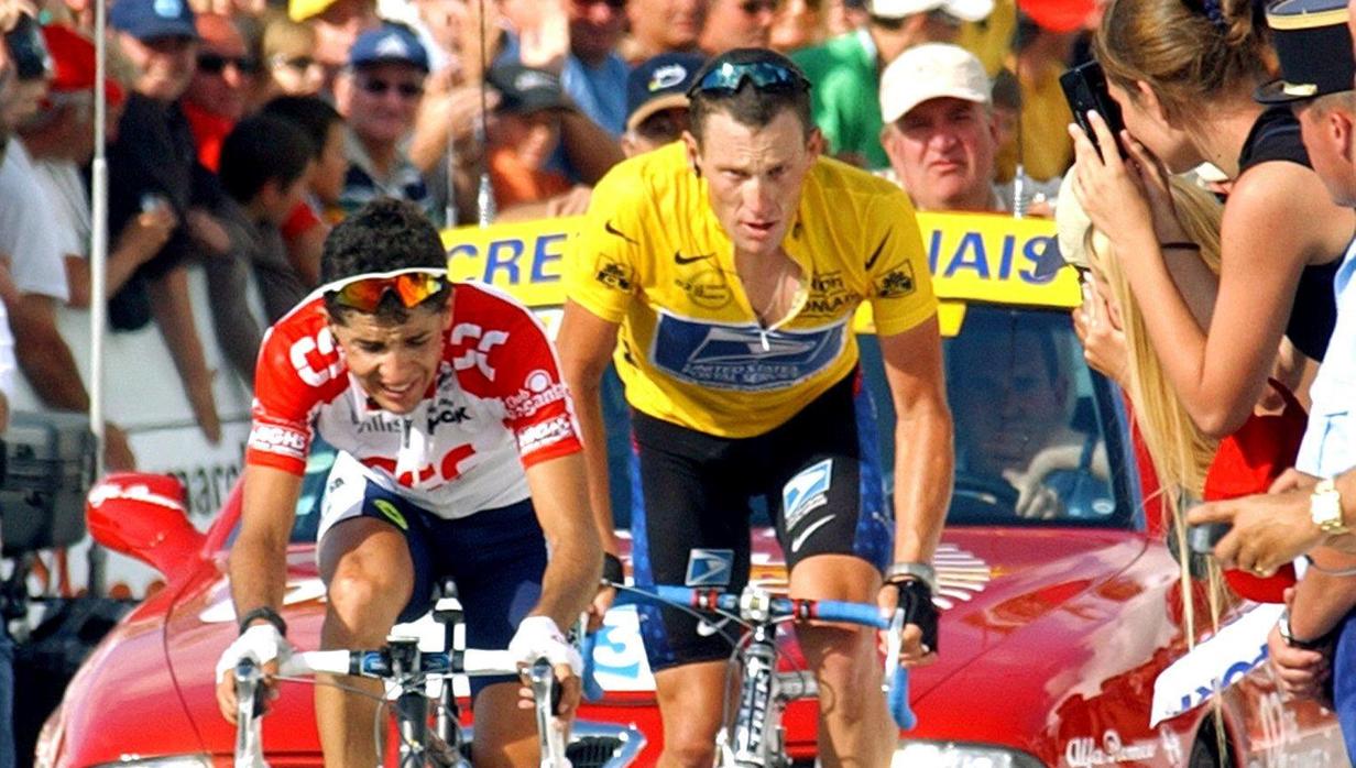 La soberbia de Armstrong: «Si Carlos Sastre gana el Tour, yo puedo volver y ganarlo»