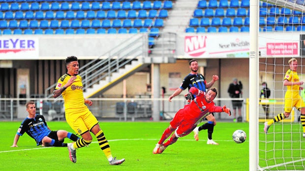 El fútbol que viene: menos regates y contactos en las áreas