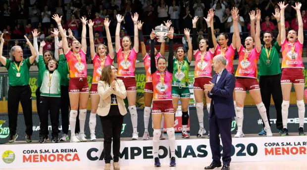 Triste despedida del Ciudad de Logroño, el gran referente del voleibol femenino en el último lustro