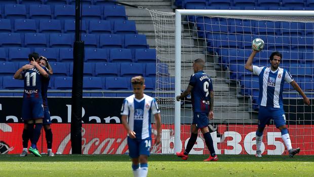 El Levante acaba con el sueño del Espanyol