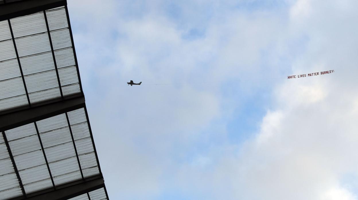 La avioneta contratada