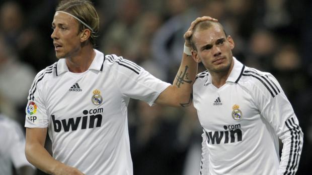 Las confesiones de Sneijder: «La botella de vodka se convirtió en mi mejor amiga»