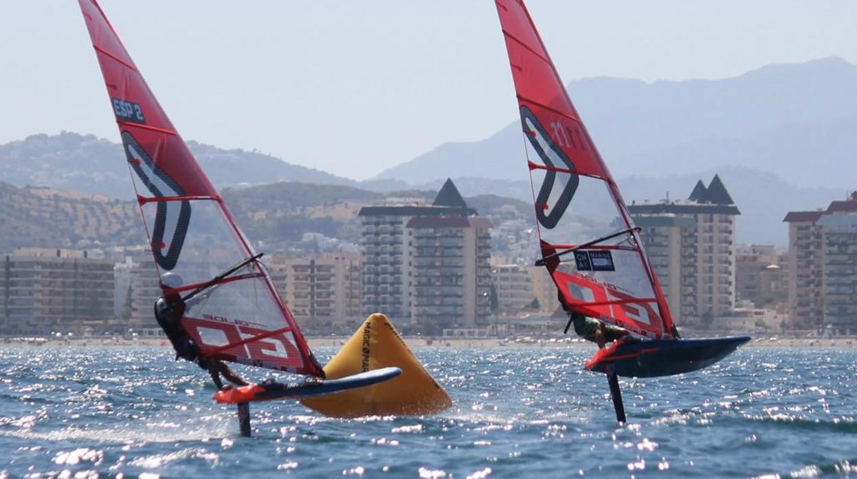 Martínez del Cerro y Curro Manchón, campeones de la Copa Andaluza de Open Foil y Raceboard